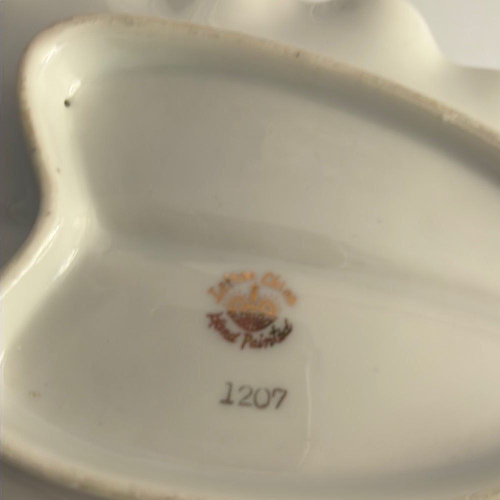 Lefton Holiday Leaf Dishes with Red Cardinals - Picture 6 of 6
